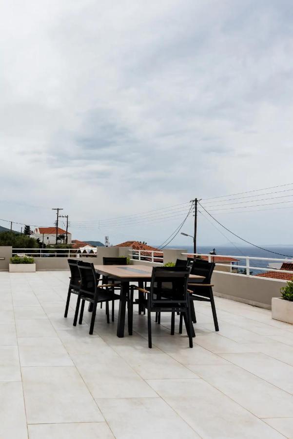 Etherealvilla-Family Villa With Pool Lourdata  Extérieur photo